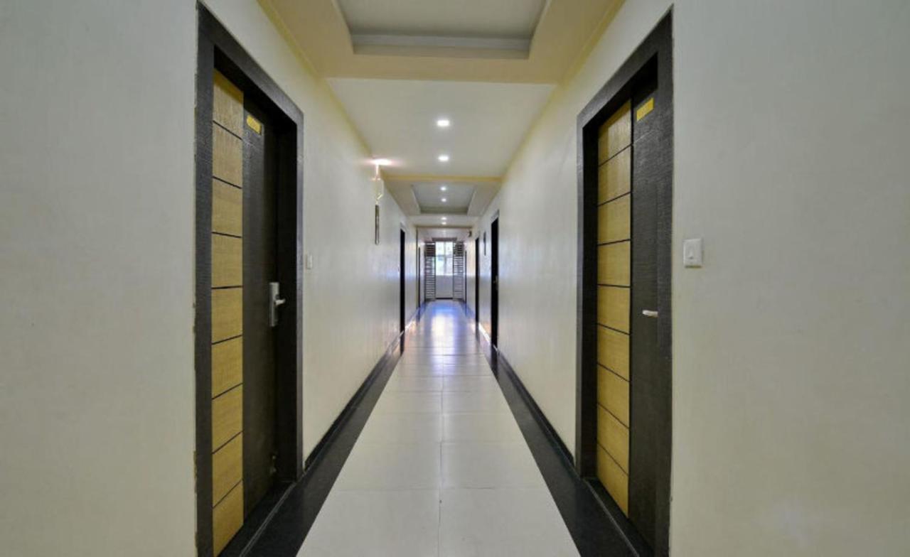 Hotel Samrat Jabalpur Buitenkant foto